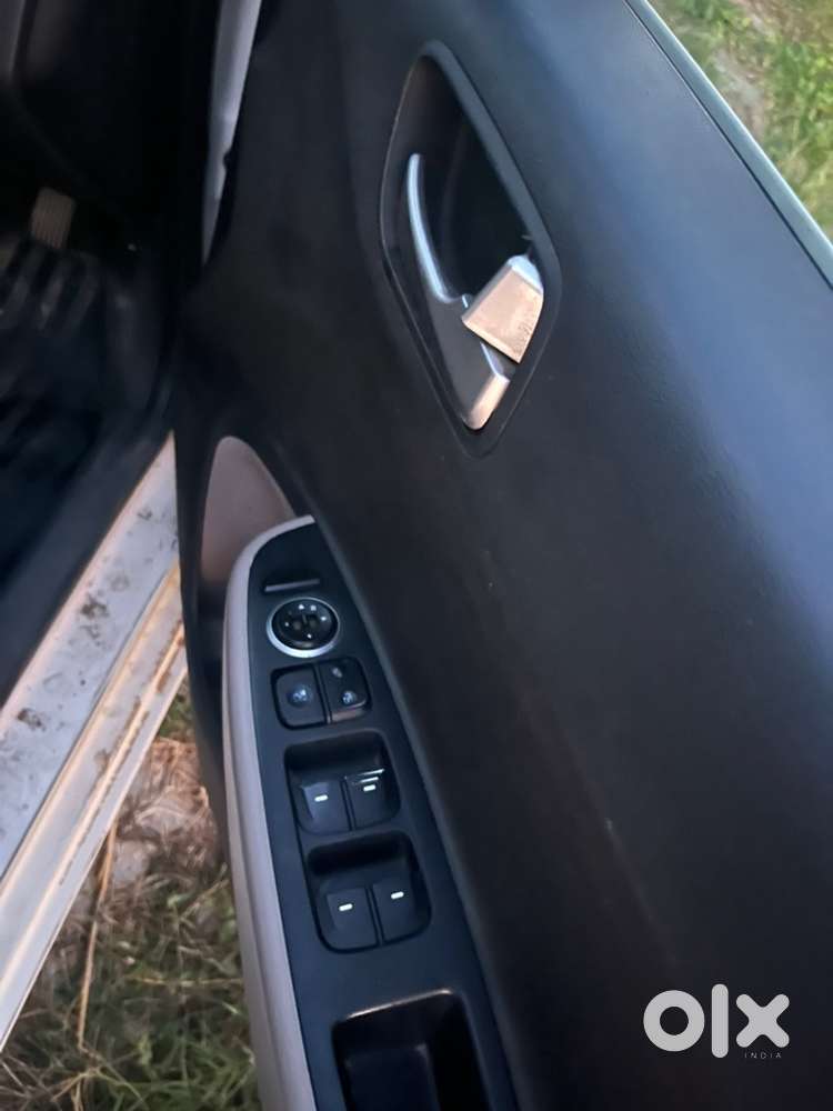 Hyundai Xcent Diesel Manual 2015