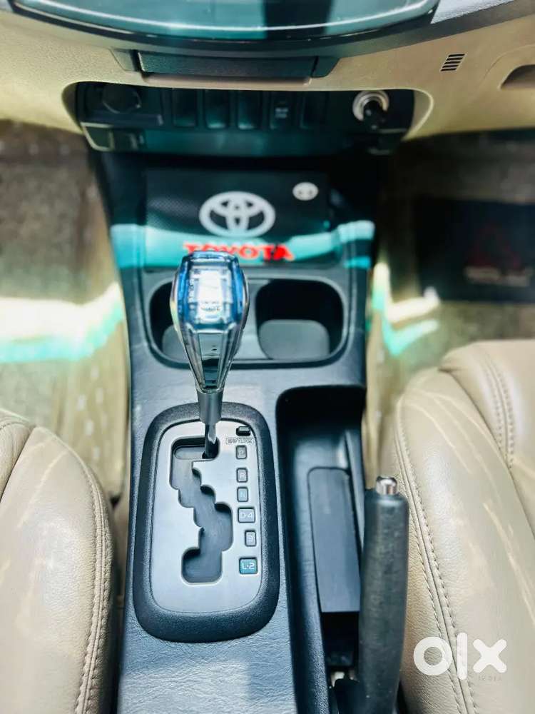 Toyota Fortuner 4*2 Amt 2014 Diesel 24800 Km Driven