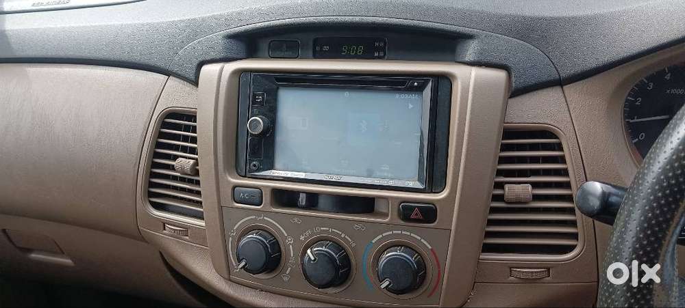 Toyota Innova 2.5 2016