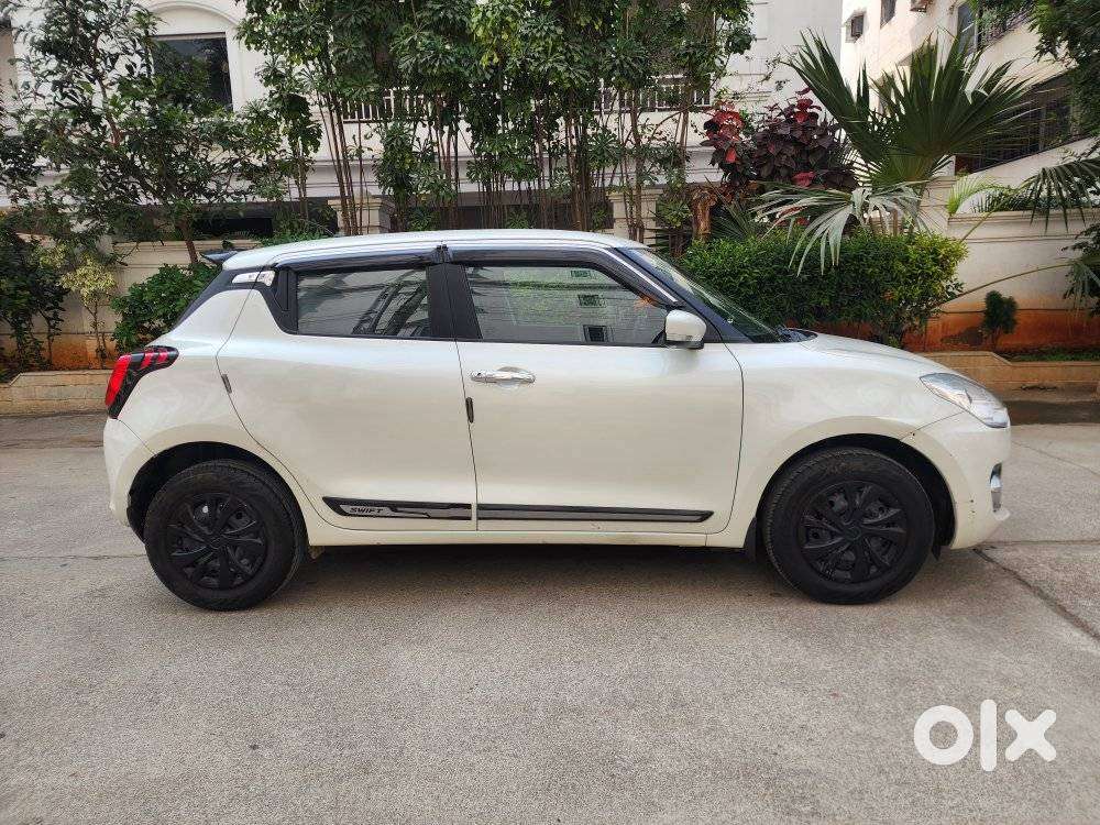 Maruti Suzuki Swift Vxi Abs Bsiv, 2023, Petrol