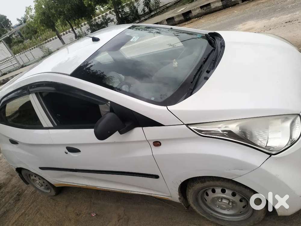 Hyundai Eon 2017 Petrol 122000 Km Driven