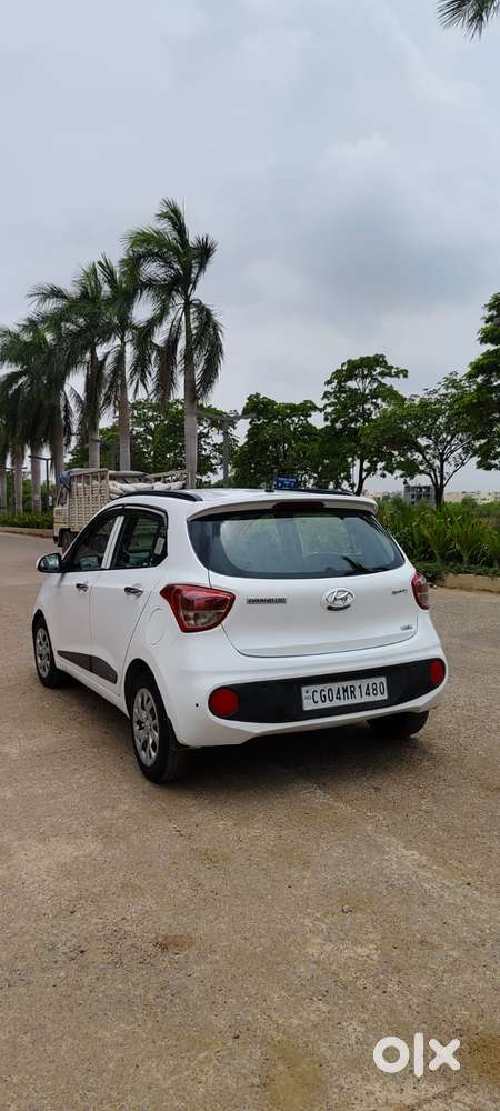 Hyundai Grand I10 Sportz Edition, 2019, Petrol
