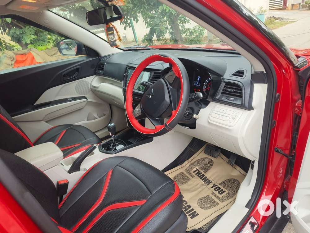 Mahindra Xuv300 W6 Amt Diesel, 2023, Diesel