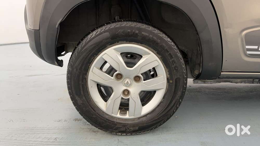 Renault Kwid 1.0 Rxt Sce Special (o), 2019, Petrol