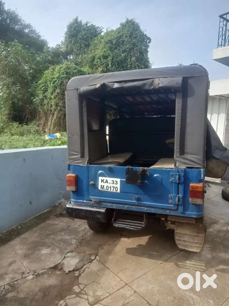 Mahindra Jeep Commander 1996