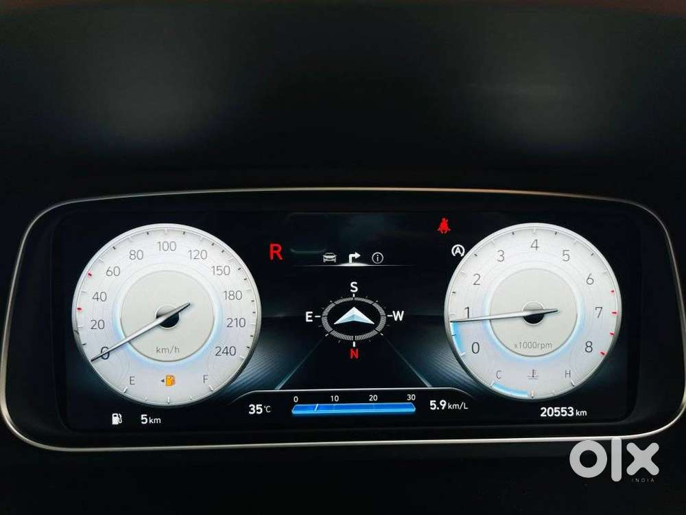 Hyundai Alcazar Signature (o) 6 Str 1.5 Petrol Dct, 2023, Petrol