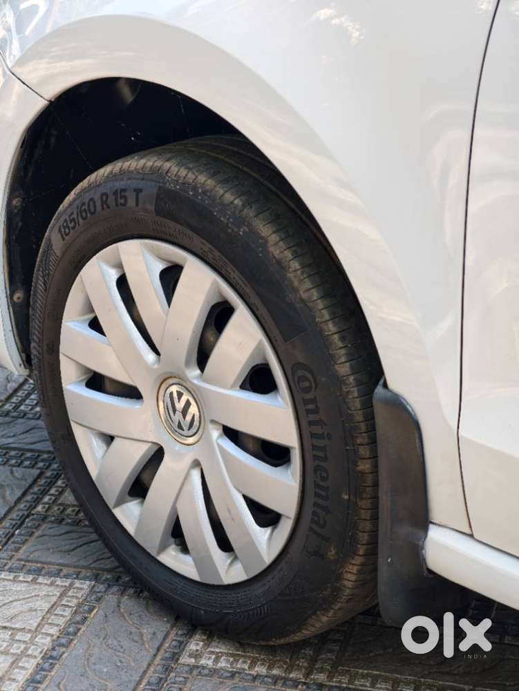 Volkswagen Vento Sport 1.2 Tsi At, 2016, Petrol