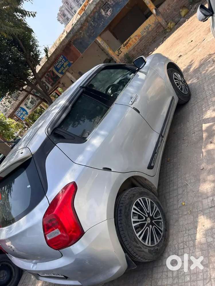 Maruti Suzuki Swift 2021