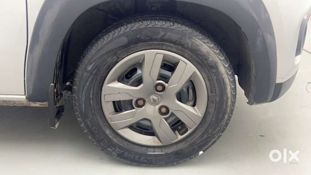 Renault Kwid 2019-ongoing 1.0 Rxt Amt (o), 2017, Petrol