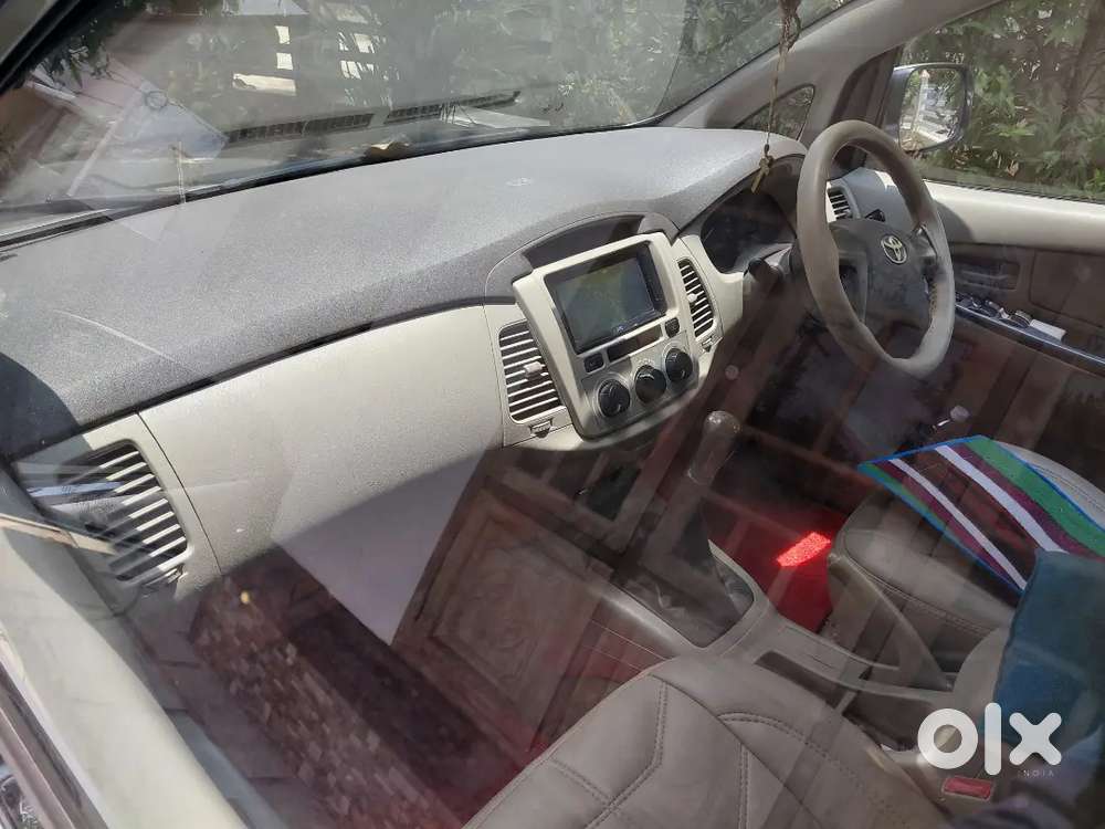 Toyota Innova 2014 Diesel Well Maintained