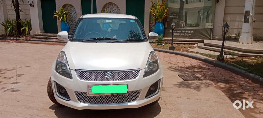 Maruti Suzuki Swift Vxi + Manual, 2016, Petrol