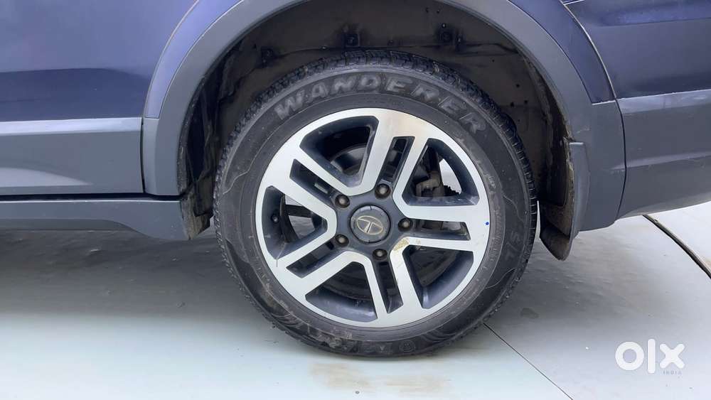 Tata Hexa 2.2 Xta 4x2 7 Str, 2017, Diesel
