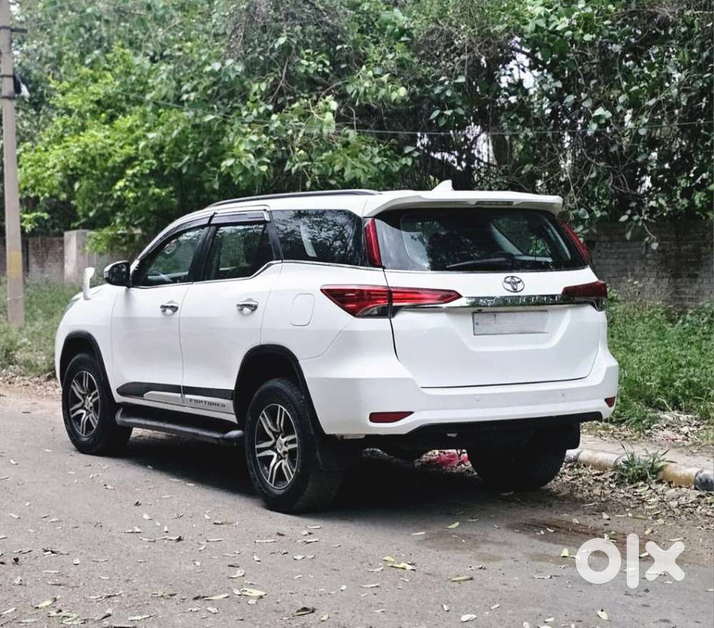 Toyota Fortuner 4x2 At 2.8 Diesel, 2018, Diesel
