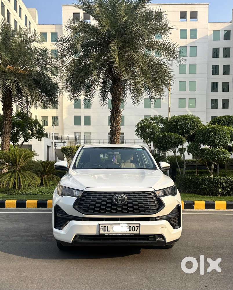 Toyota Innova Hycross 2.0 Gx 8 Str, 2023, Petrol