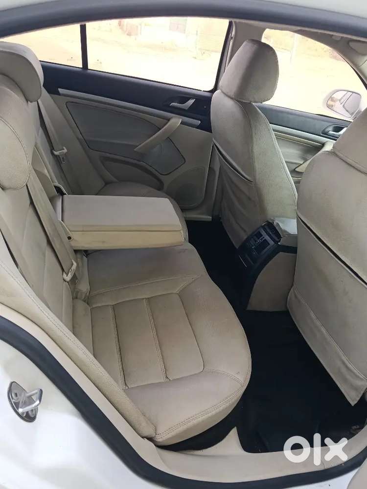 Skoda Laura 2012 Diesel 111605 Km Driven