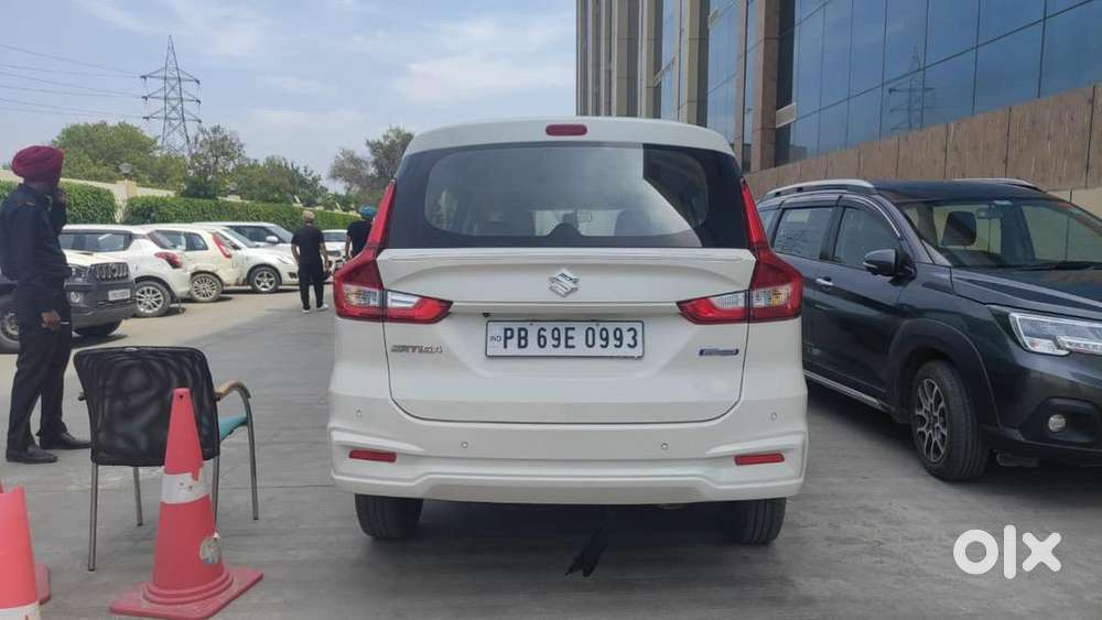 Maruti Suzuki Ertiga 2024 Petrol Well Maintained