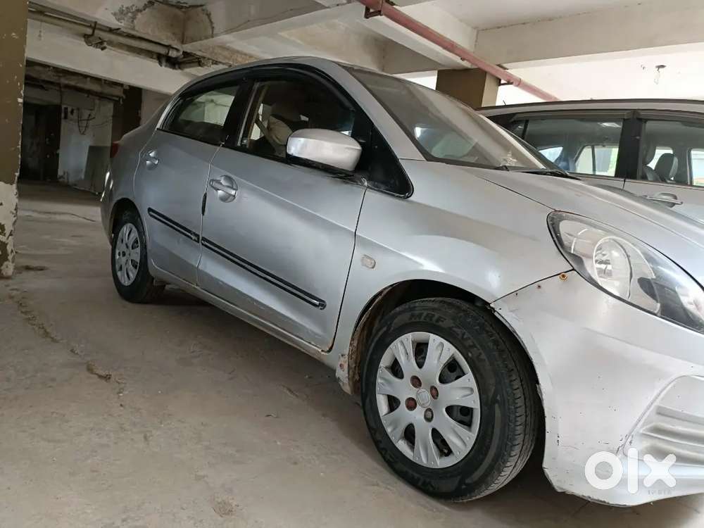 Honda Amaze Petrol 2013