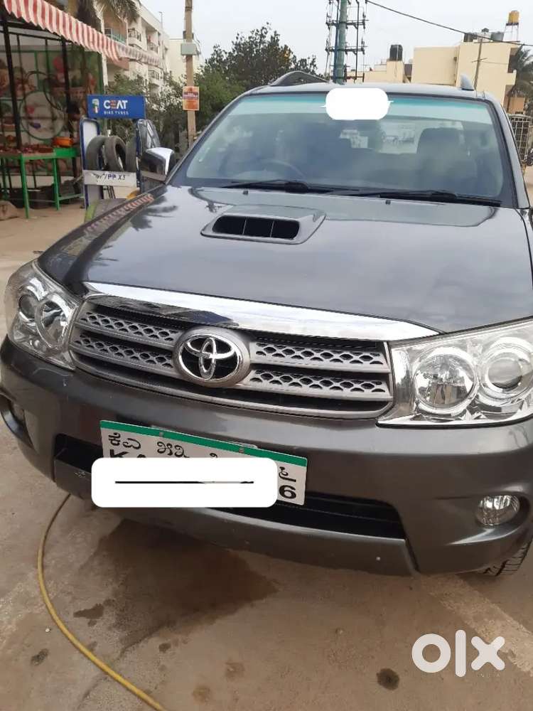 Toyota Fortuner 2010 Diesel Well Maintained