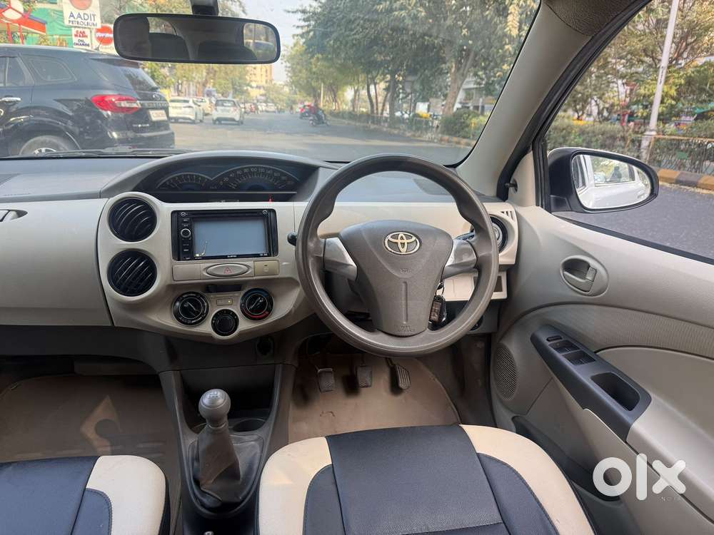 Toyota Etios Liva 2014-2016 G, 2015, Petrol