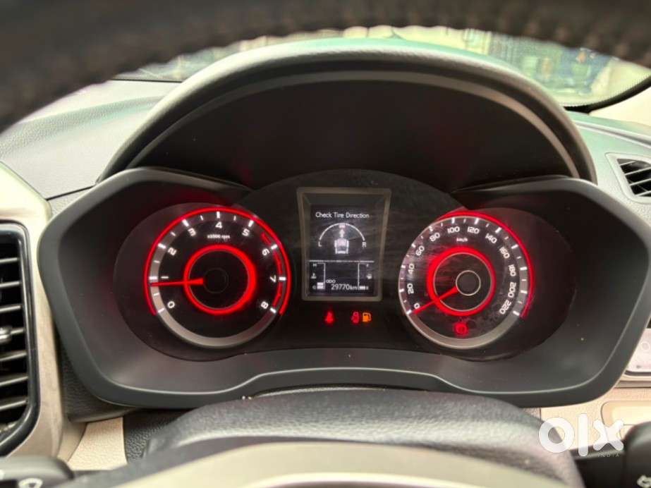 Mahindra Xuv300 W8, 2019, Petrol
