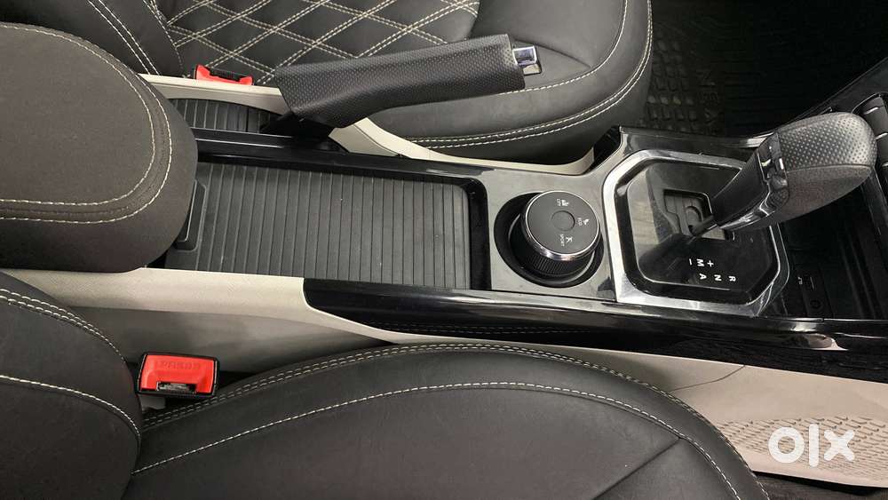 Tata Nexon 1.2 Revotron Xza Plus Dualtone, 2021, Petrol