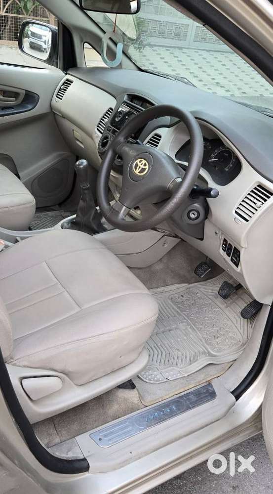 Toyota Innova 2.5 G (diesel) 7 Seater, 2009, Diesel