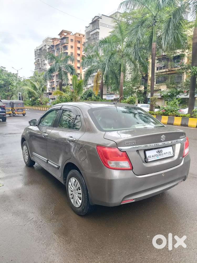 Maruti Suzuki Swift Dzire Vxi Optional, 2017, Petrol