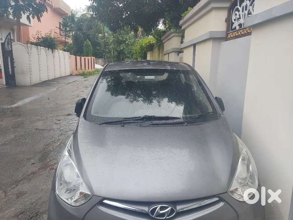 Hyundai Eon 2013 Era , Well Maintained, Single Hand Driven