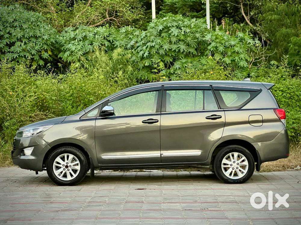 Toyota Innova Crysta 2.4 G Mt, 2020, Diesel