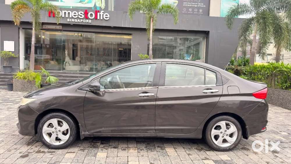 Honda City 1.5 V 4th Gen I-vtec Mt, 2015, Petrol