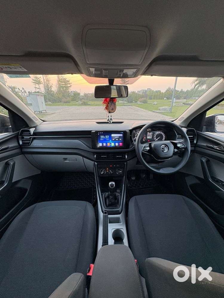 Skoda Kushaq 1.0 Tsi Active, 2022, Petrol