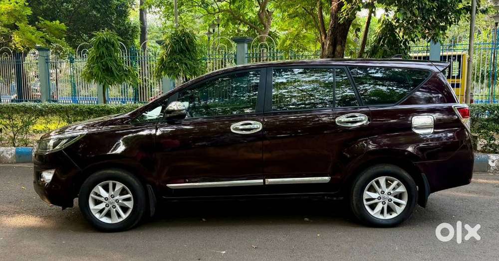 Toyota Innova Crysta 2.4 G Mt, 2021, Diesel