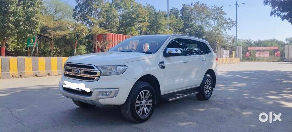 Ford Endeavour 3.2 Titanium At 4x4, 2017, Diesel