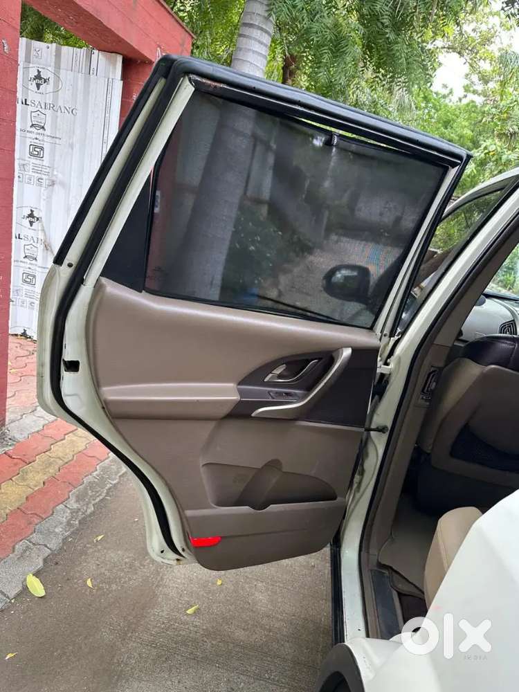 Mahindra Xuv500 Diesel 2012