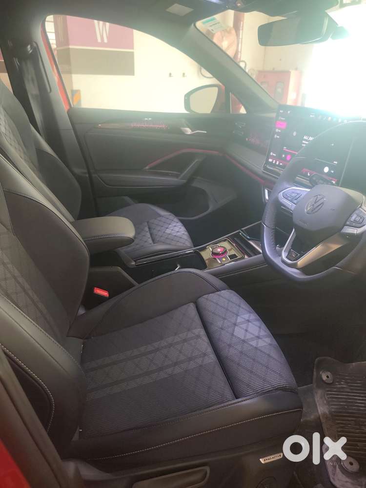 Volkswagen Tiguan R-line 320nm, 2025, Petrol