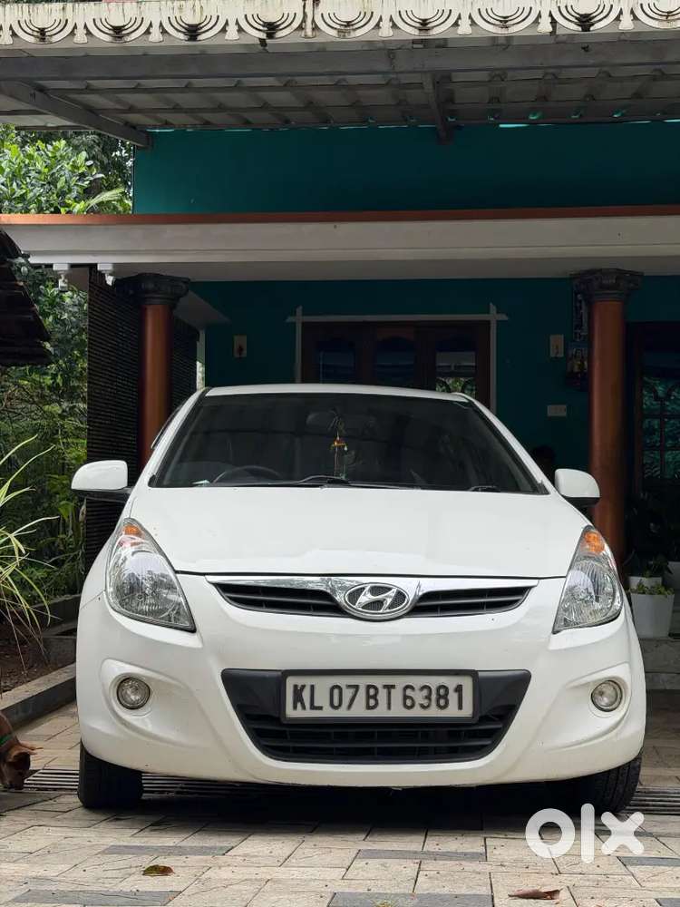 Hyundai I20