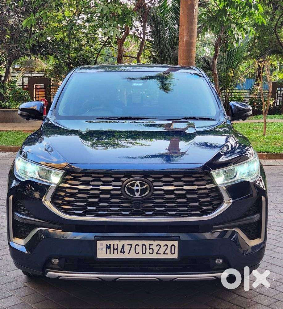 Toyota Innova Hycross 2.0 Zx Hybrid 7 Str, 2025, Petrol