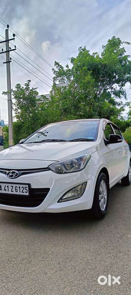 Hyundai I20 1.4 Sportz, 2014, Petrol