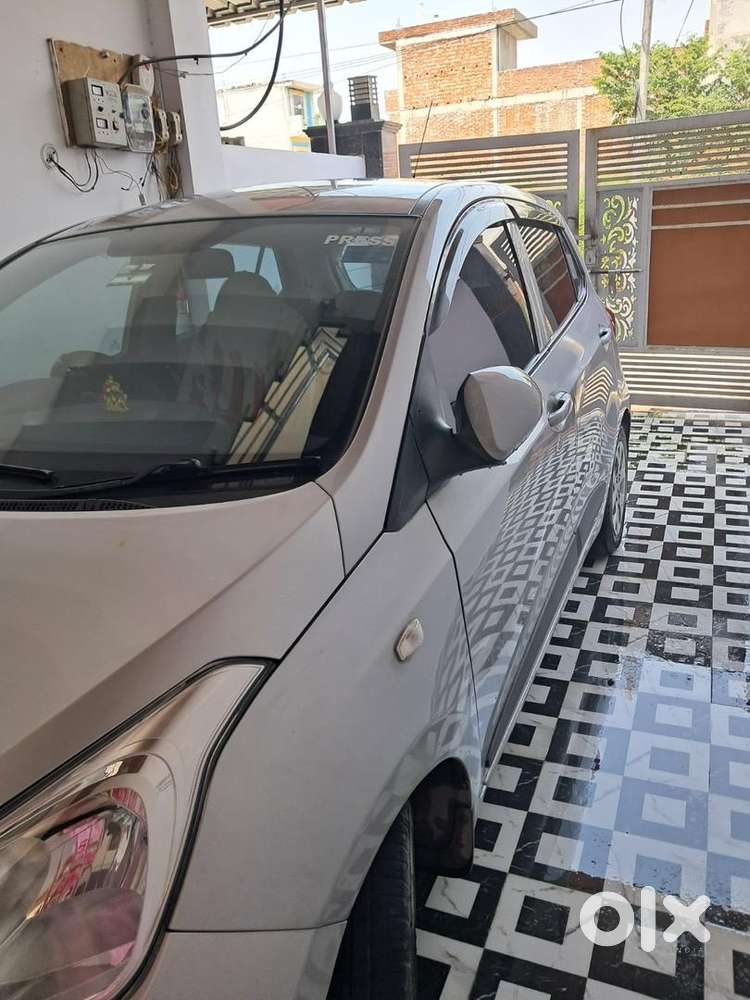 Selling My Well Maintained Car, Only 30000 Km Driven, Cng Fitted