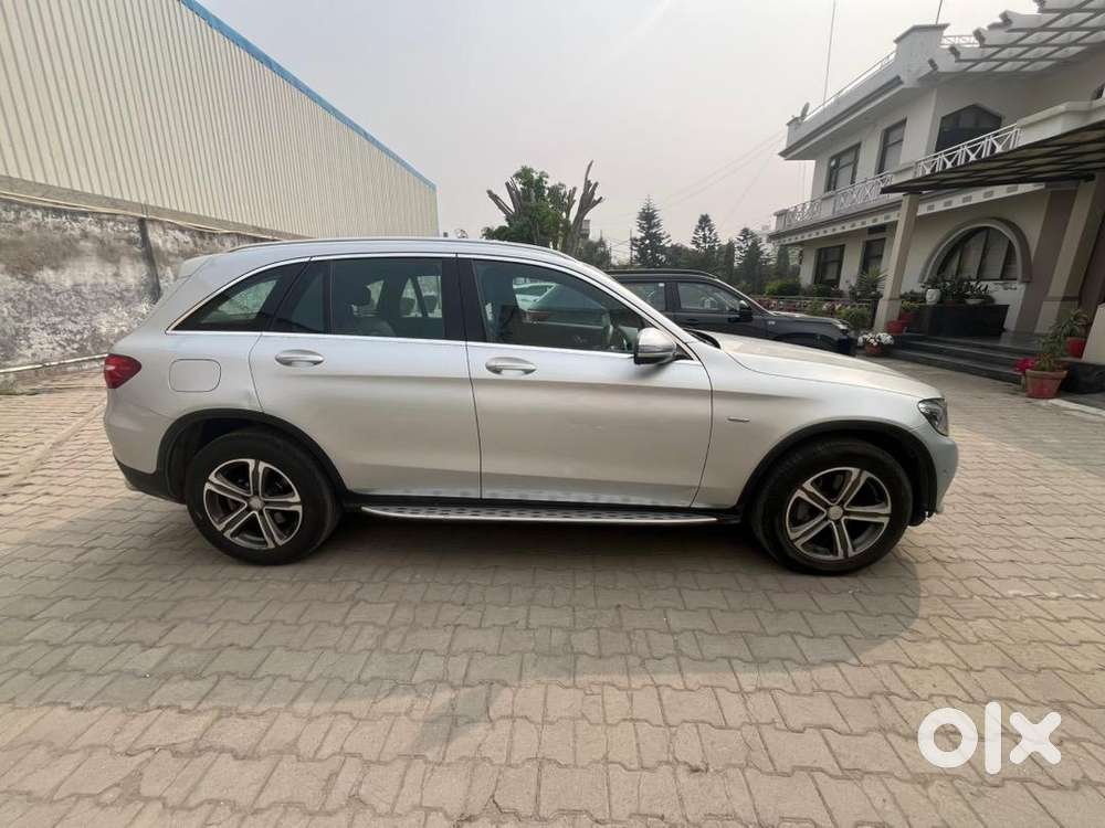 Mercedes-benz Glc 2016 Diesel Well Maintained