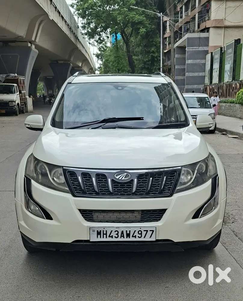 Mahindra Xuv500 W10 2015
