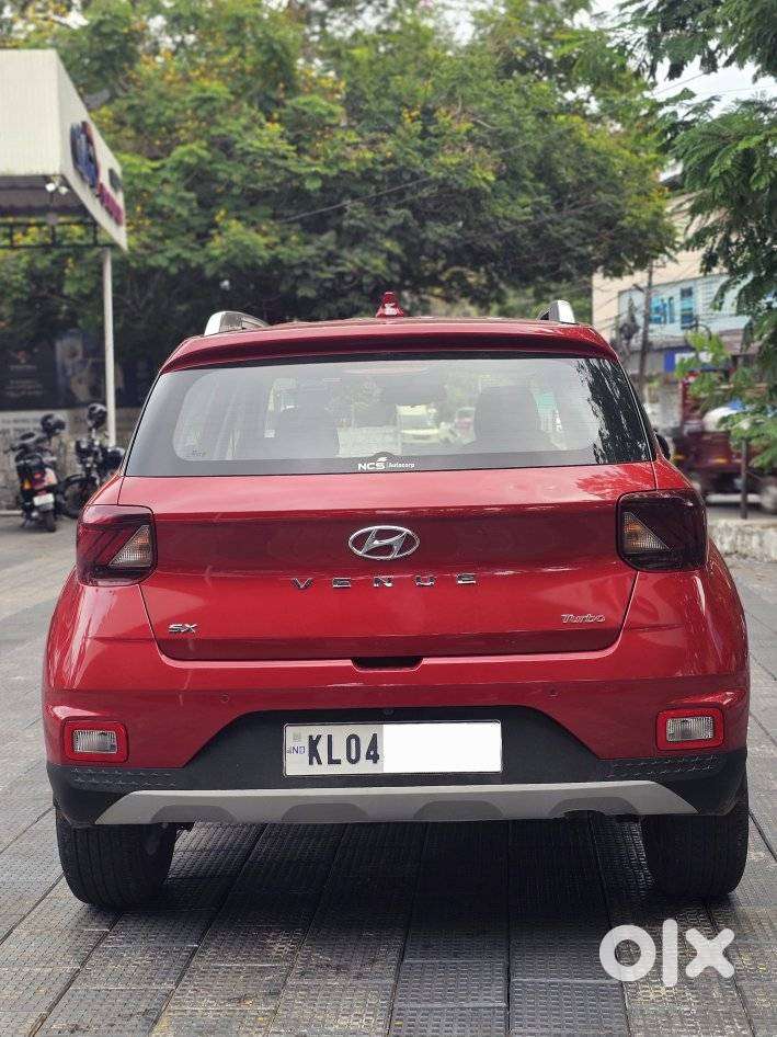 Hyundai Venue Sx Plus Turbo Dct, 2022, Petrol