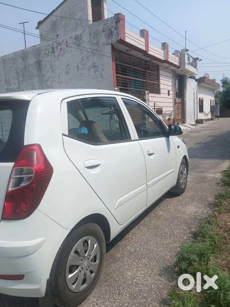 Hyundai I10 Sportz 2012 Km Running 74k Insurance Done