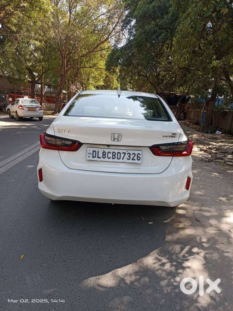 Honda City 1.5 V 5th Gen I-vtec Mt, 2022, Petrol