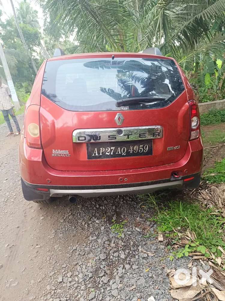 Renault Duster 2012,top End Model