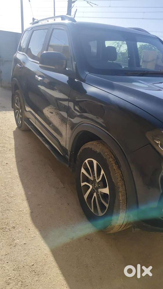 Mahindra Diesel Automatic 2022