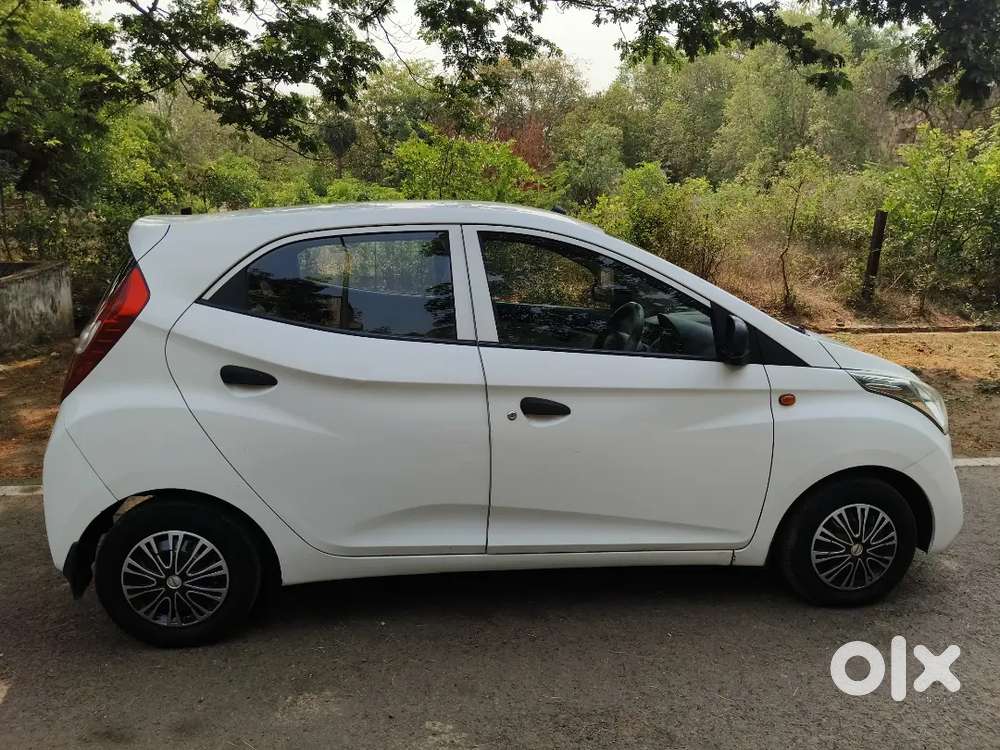 Showroom Maintenance