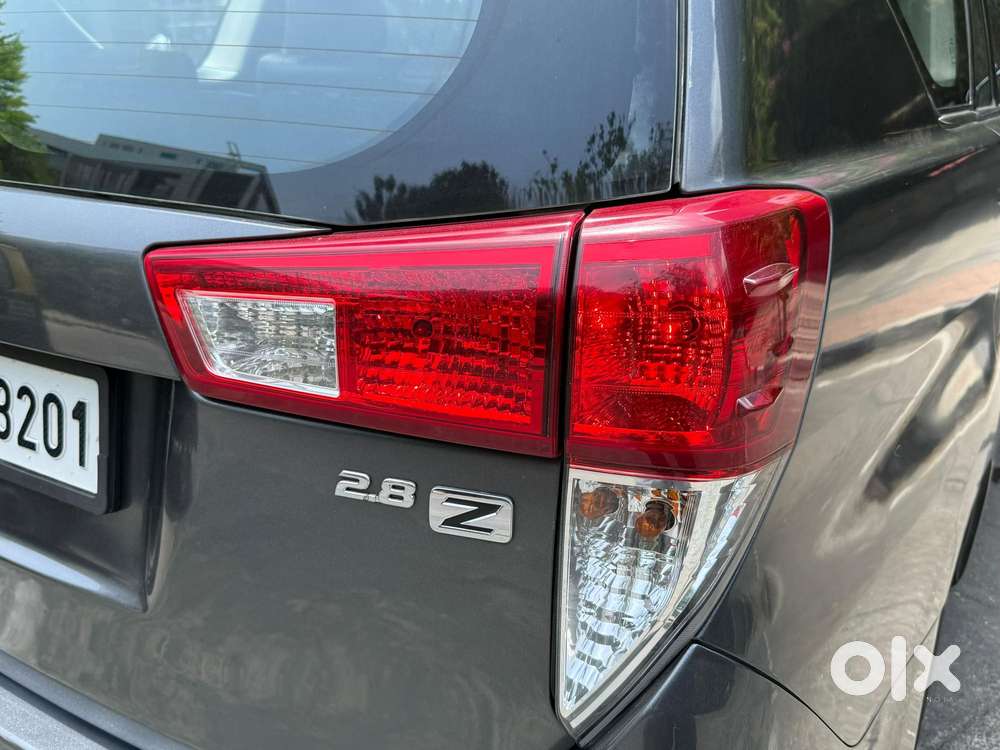 Toyota Innova Crysta 2.8 Z, 2017, Diesel