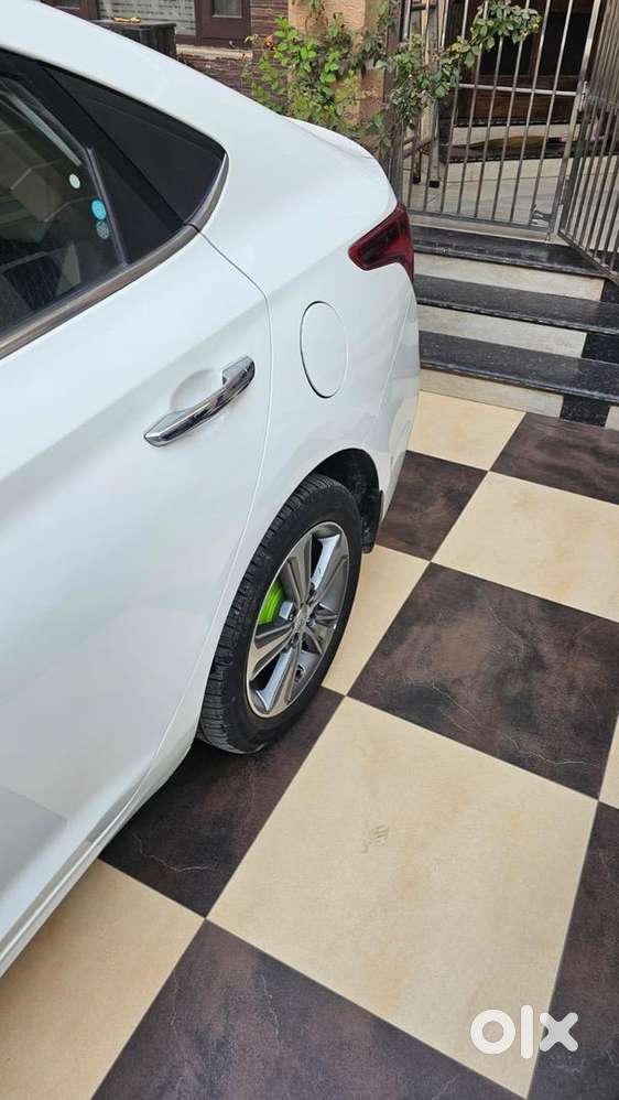 Hyundai Verna 2019 Diesel 81000 Km Driven