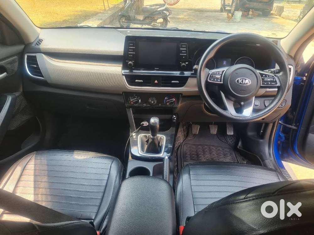 Maruti Suzuki Xl6 1.5 Alpha At, 2021, Petrol